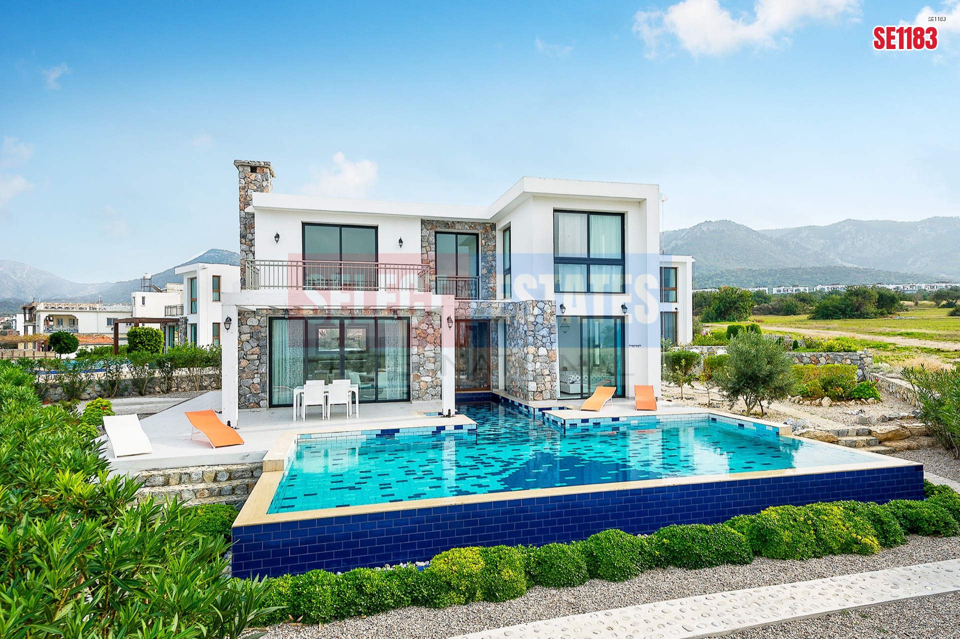 Sea front Luxury Detached Villa
