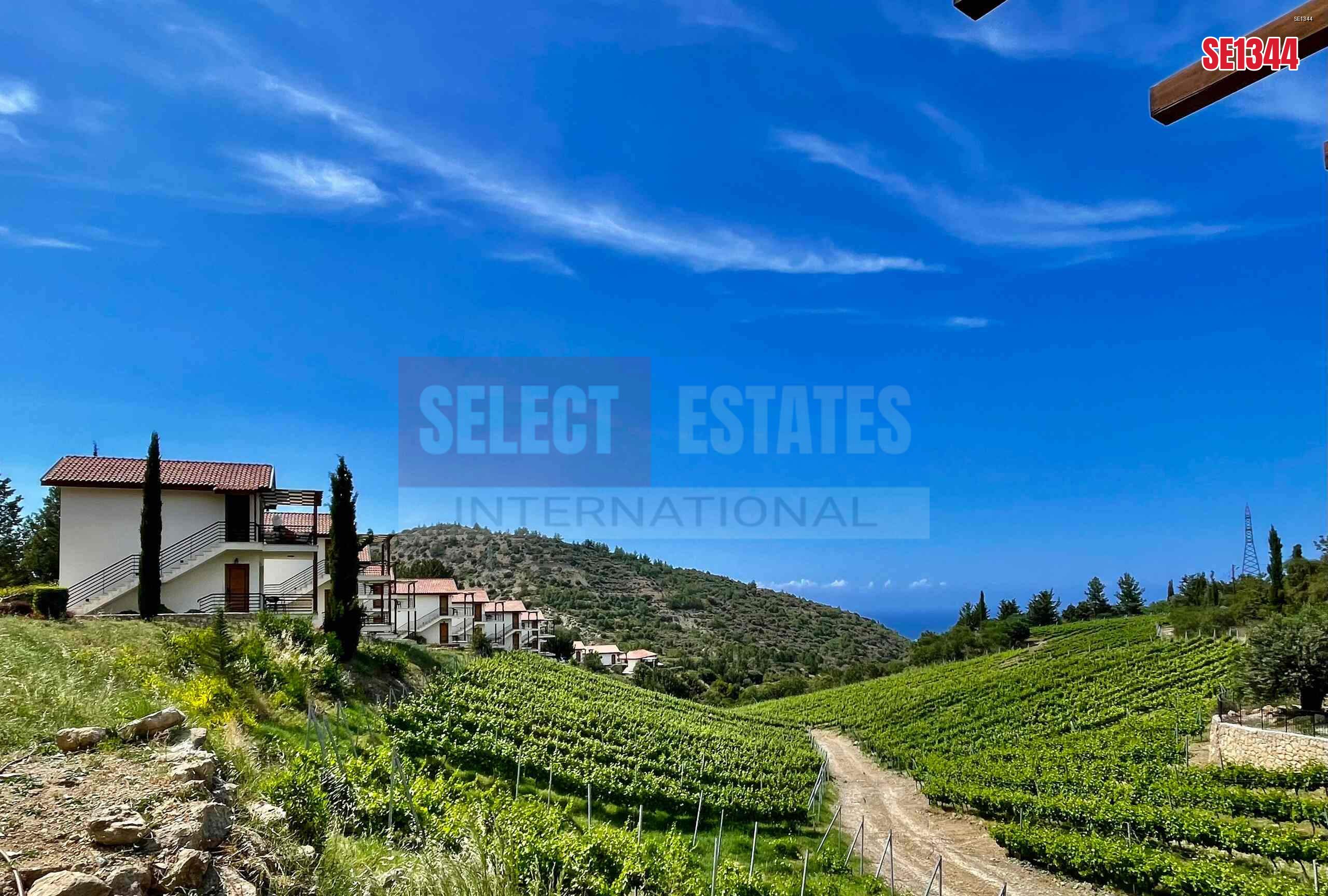 Kyrenia Vineyard Retreat | Toscana Esintili Lüks Daireler