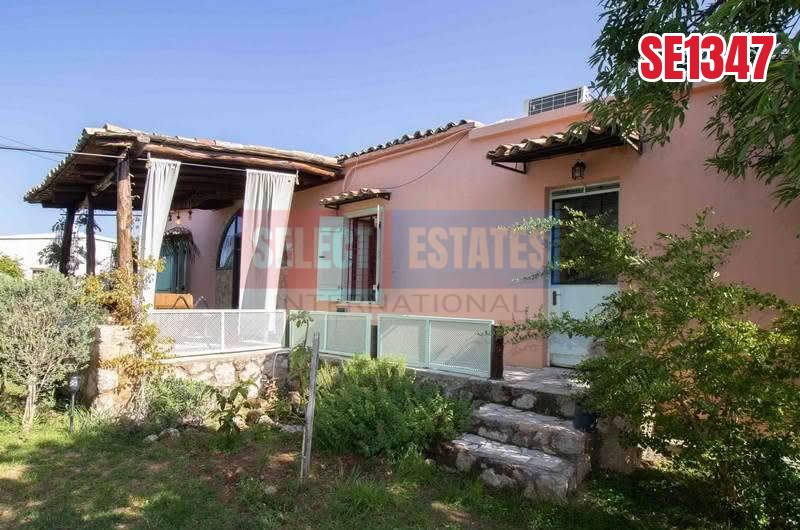 Geleneksel Kıbrıs Taş Evi