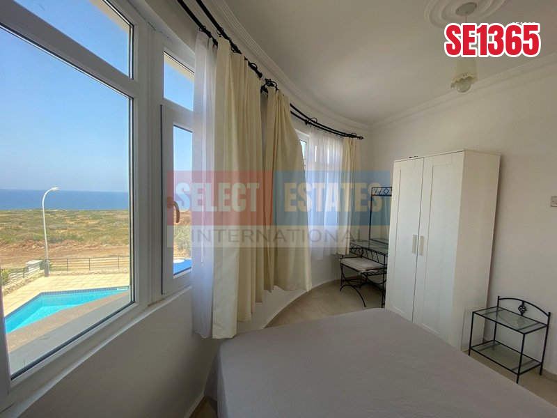 Esentepe'de Denize Sıfır Villa