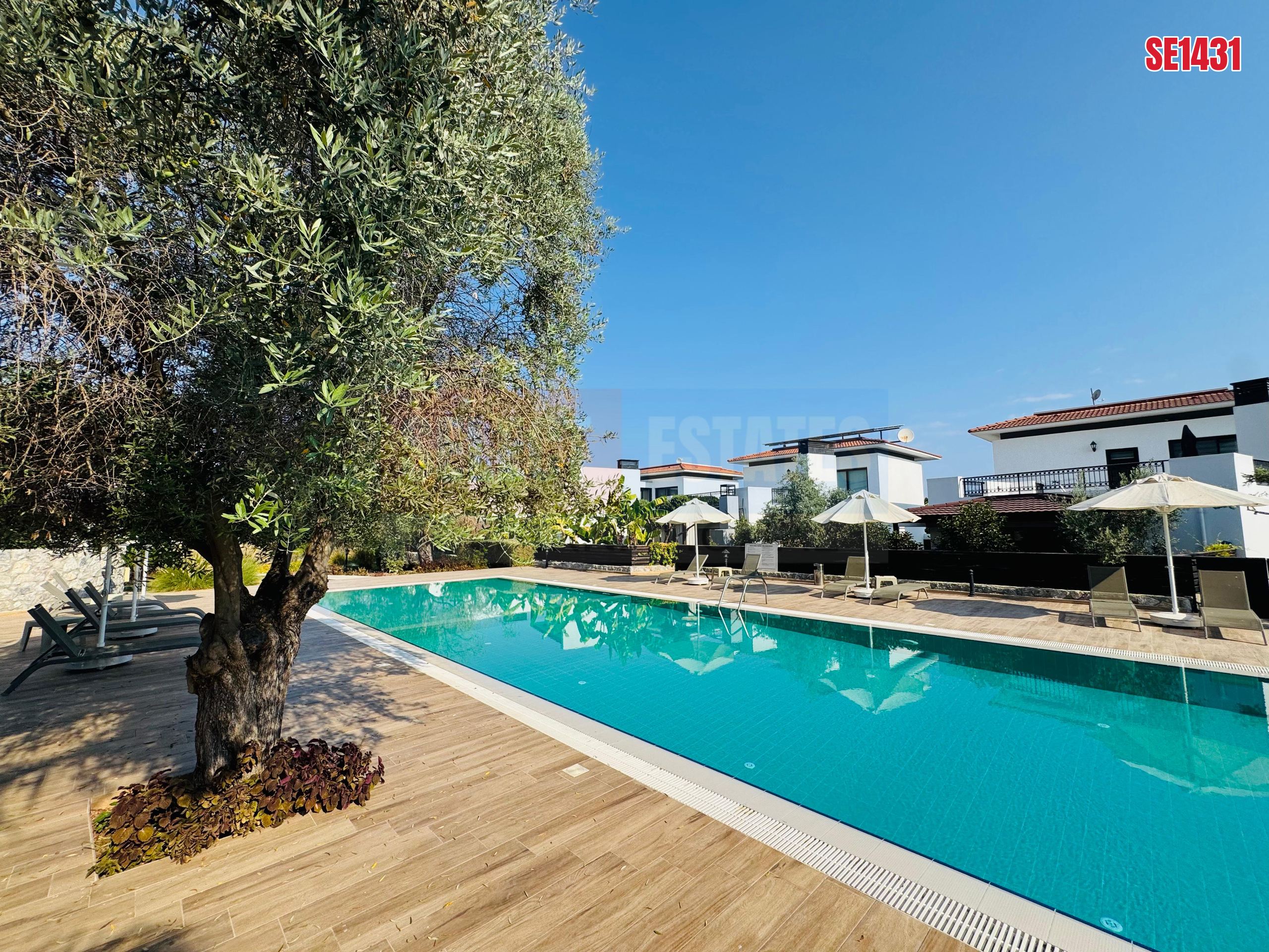 Güvenlikli Site İçerisinde 4 Yatak Odalı Villa, Doğanköy, Satılık Kuzey Kıbrıs Emlakları