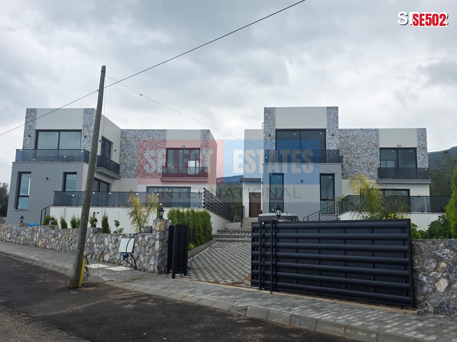 ESENTEPE'DE DENİZ MANZARALI 200m2 LÜKS MÜSTAKİL VİLLA