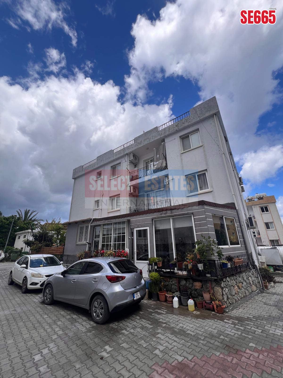 Opportunity 2+1 Apartment in Lapta Center